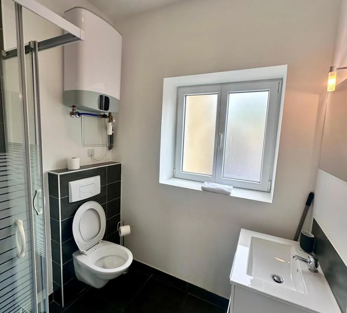 Apartment L'Alsacien - Villeurbanne - Metros A Et B